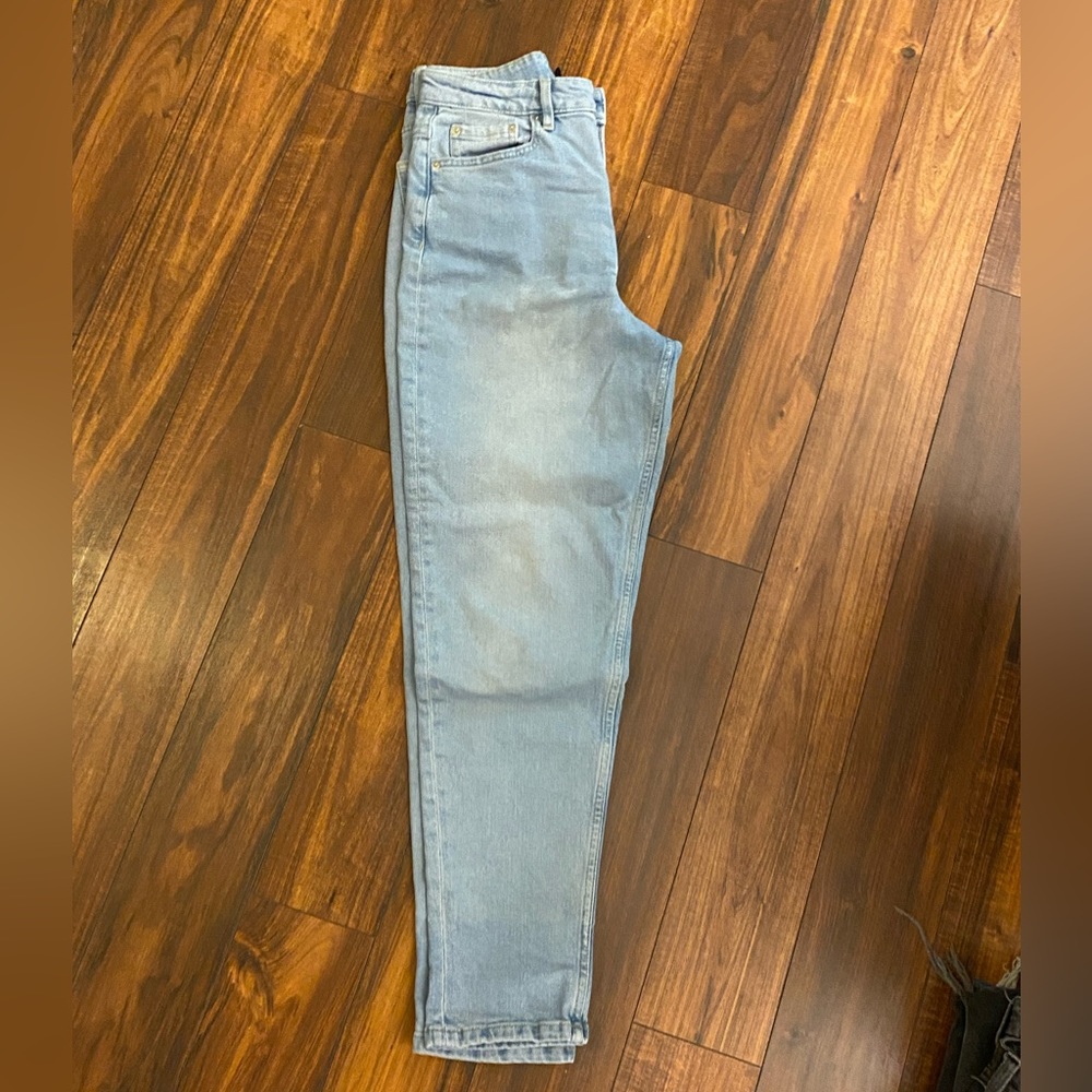 Baggy Mom Jeans